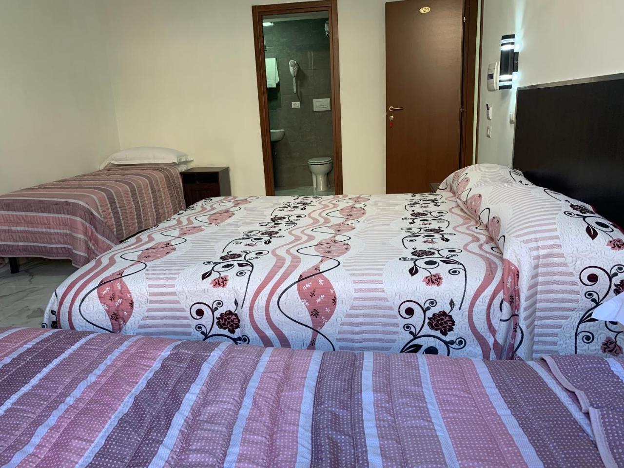 Serena House Rome Bagian luar foto